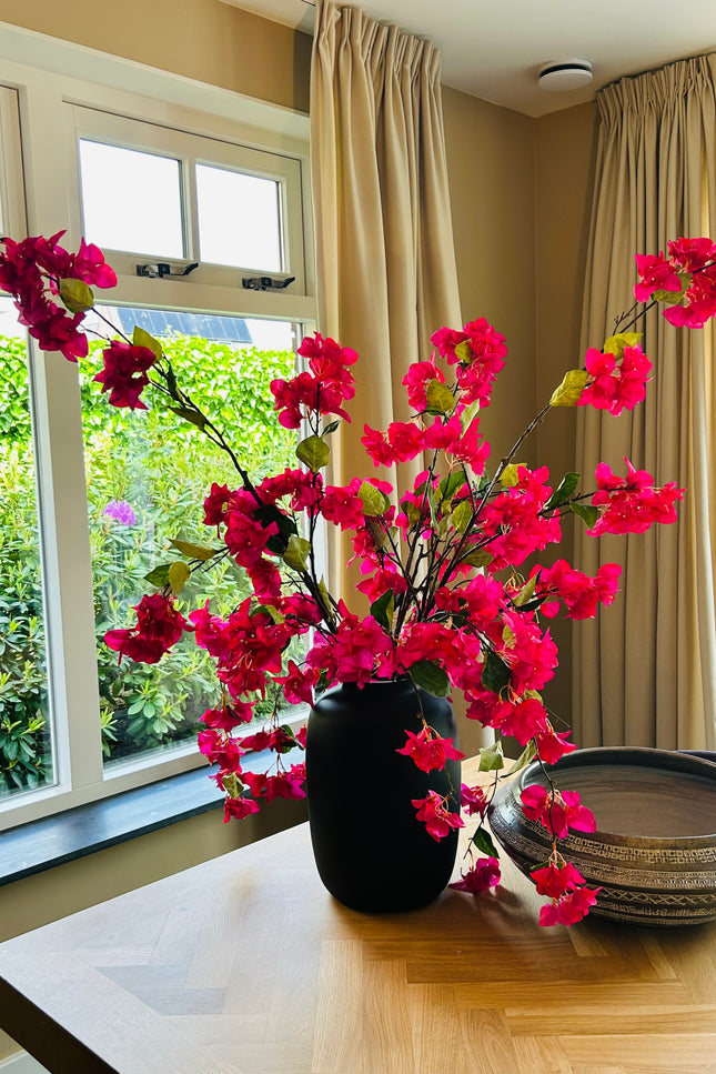 Vaas mat zwart M | The FlowerField